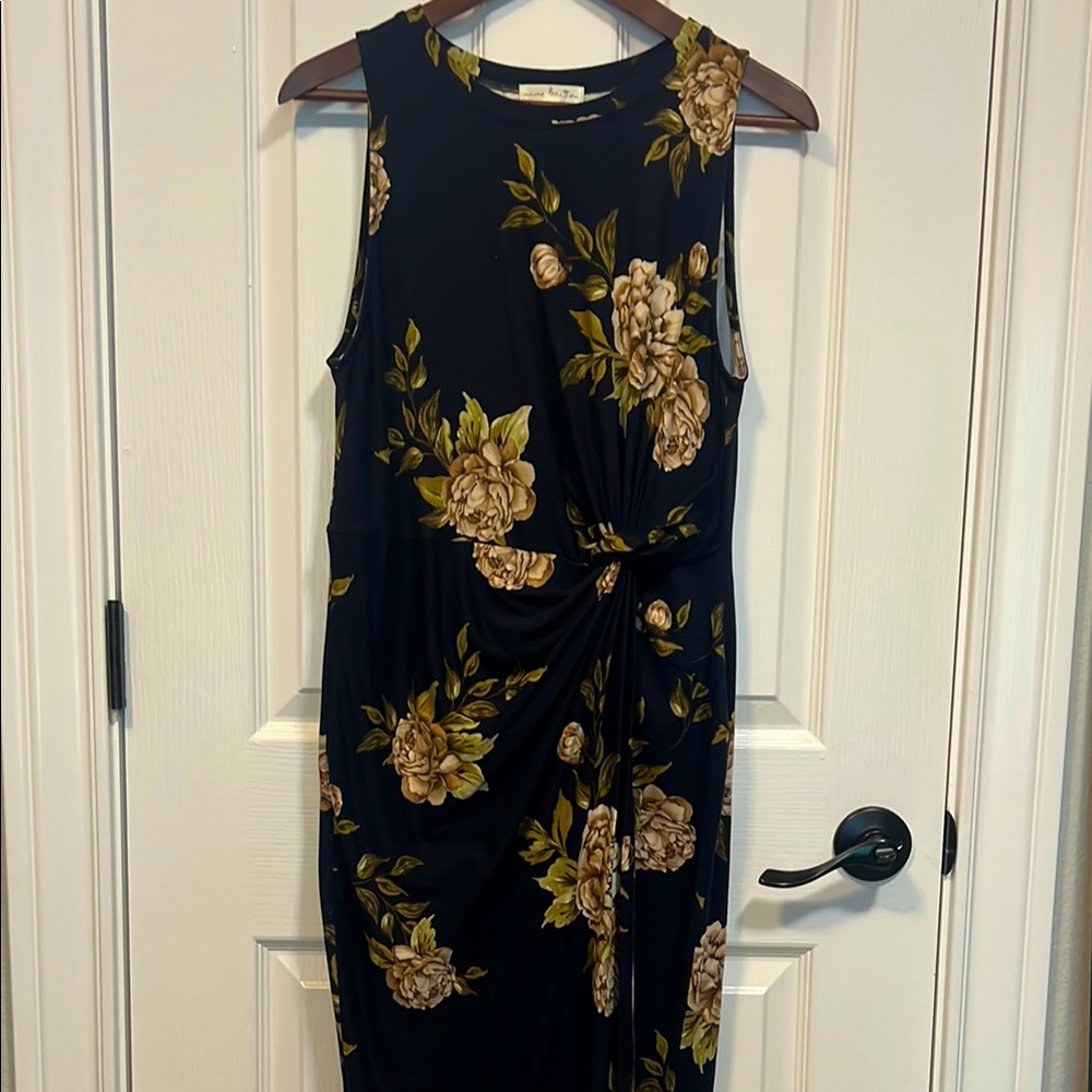 nine britton Black Sleeveless Floral Knot-Front Midi Dress